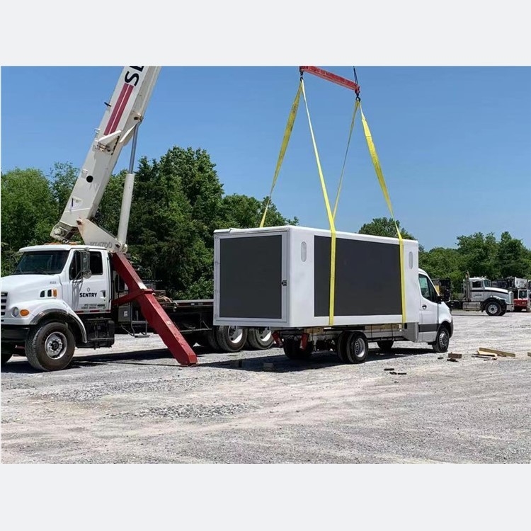 ColorLight Digital Truck Mounted LED Screen 192*192mm 9ft - 18ft Customized