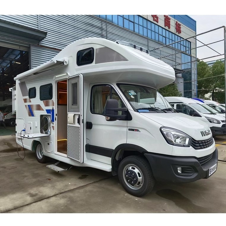 Motorhome Outdoor Camper Van 130km/h 1VECO 4x2 Outdoor RV Caravan