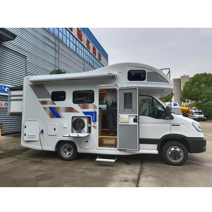 Motorhome Outdoor Camper Van 130km/h 1VECO 4x2 Outdoor RV Caravan