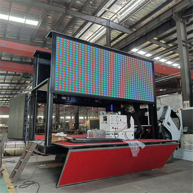 16ft 220V Mobile LED Display Truck 3 Sides P4 Digital LED Truck With Screen Lifting