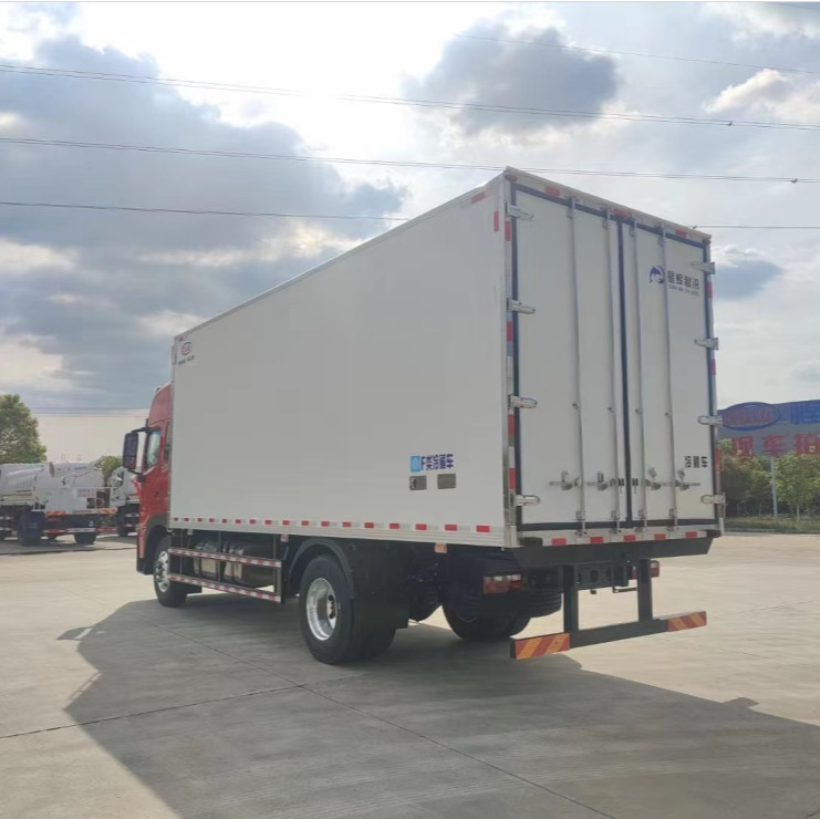 JAC Frozen Food Truck 10 Ton Refrigerated Truck For Frozen Food Transport