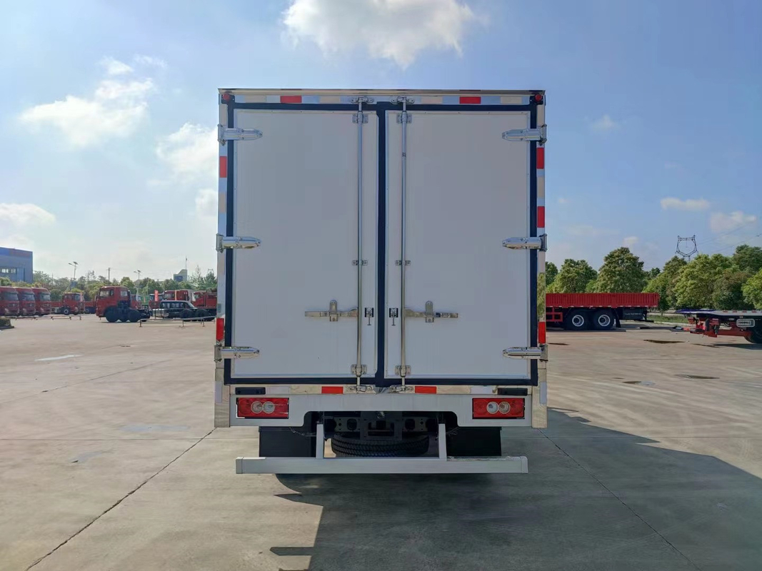 China Factory 3.5 Ton Foton Mini Ice Cream Freezer Truck Euro 6 Refrigerator Truck