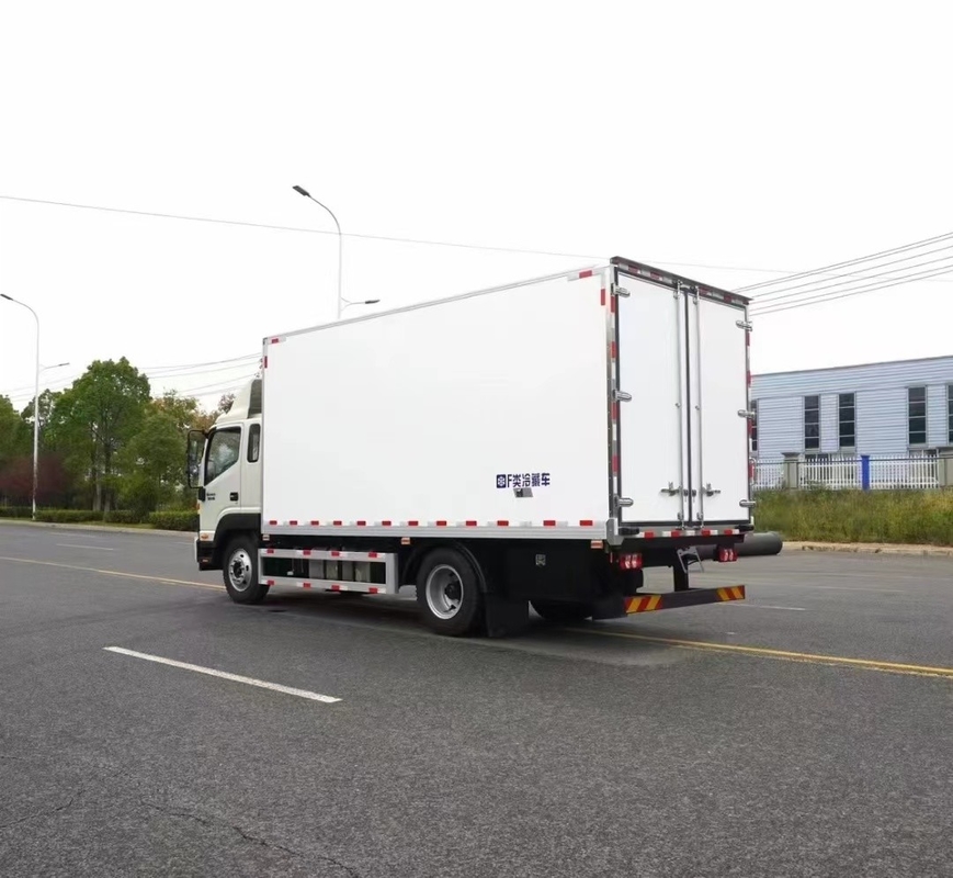 JAC 4x2 Class F Refrigerated Van And Truck In Dubai -5 To -15 Degree