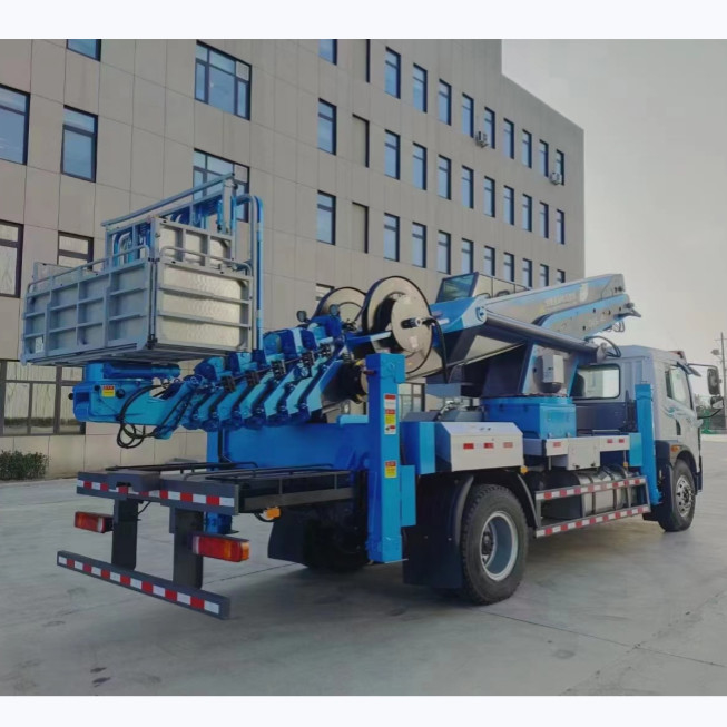 140KW Aerial Work Platform Truck 6 Wheeled EURO 3 Diesel Bucket Truck