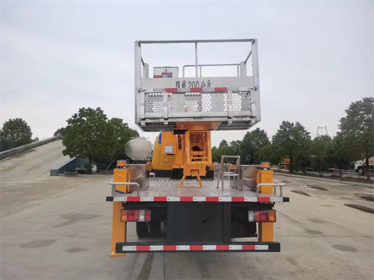 Isuzu 18m Hydraulic Aerial Work Platform Truck Man Lift Telescope 360°Turn Around