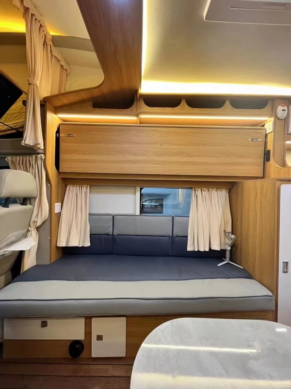 5995x2350x2950mm RV Caravan Van OE OEM Service Nude With Waxing By Roro Ship