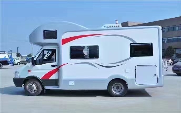 Luxury Travel Trailer With Engine 170hp IVECO Motorhomes Caravan OE NO OEM Service Customized