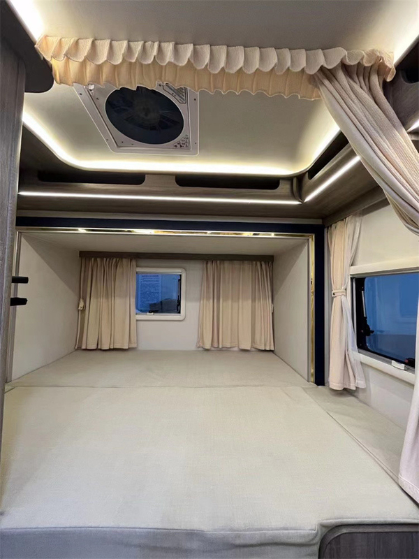 Travel Trailer RV Camper Motorhome Nude With Waxing By Roro Ship Or Bulk Ship