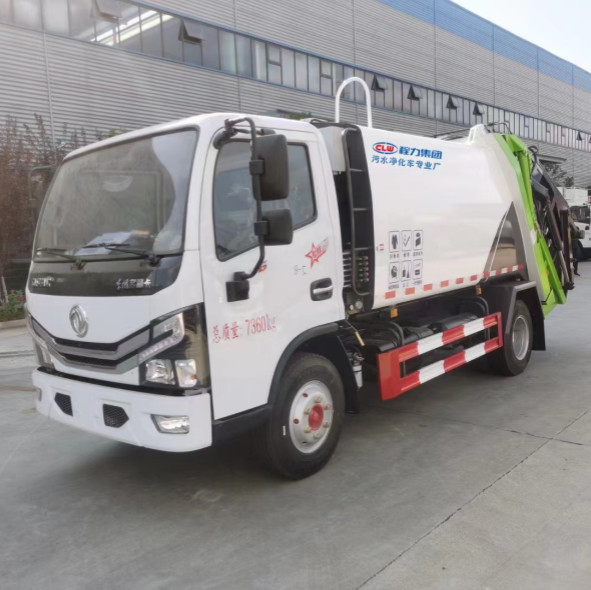 China Brand Dongfeng Small Compactor Garbage Truck With 6.50-16 Tires And Spare