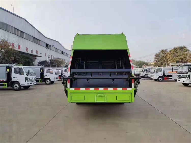 Small Garbage Truck 6 Pieces Waste Collect Garbage Truck With One Spare Tire Gear Box 1 Reverse Gear