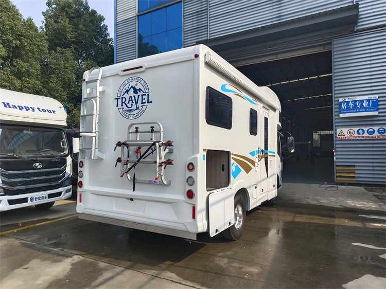 Custom YUEJIN 4x2 Luxury RV Vacation Car / Motor Caravan Sale in Saudi Arabia