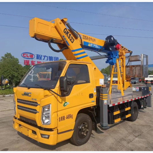 23m Aerial Work Platform Truck With QuanChai Q23-132E60 2.89L Displacement