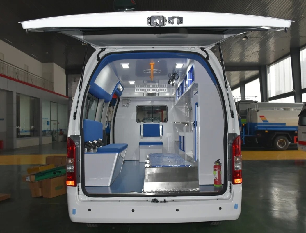 LHD/RHD Emergency Ambulances with 195/75R16LT Tires Drive Type 4x2 ambulance vehicle for sale