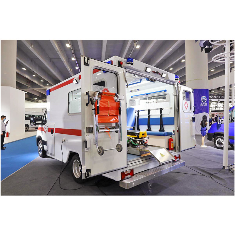 Medical Ambulance Car Efficient And Reliable Mobile Medical Vehicles Transmission 5 1 Max Speed 130 Km/H
