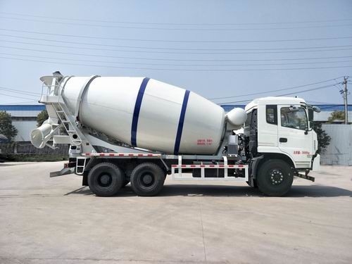 10m3 Concrete Cement Truck With Left Hand Drive And 12.00R20 Steel Wire Tire