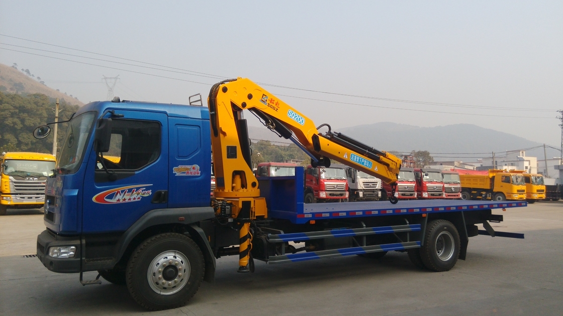 5 6 7 8 Tons Truck Mounted Crane With Max Speed 90 Km/H 4*2 Telescopic Boom Truck Mounted Crane
