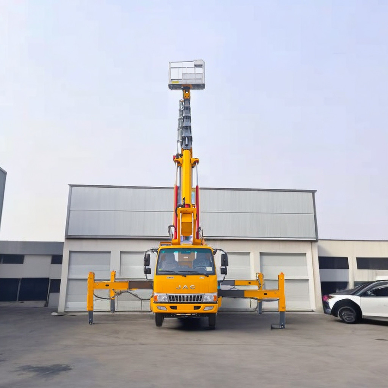 JAC high lifting platform truck 1000kg Lifting Weight 5-Speed Manual Gearbox 13.5m Operating Radius
