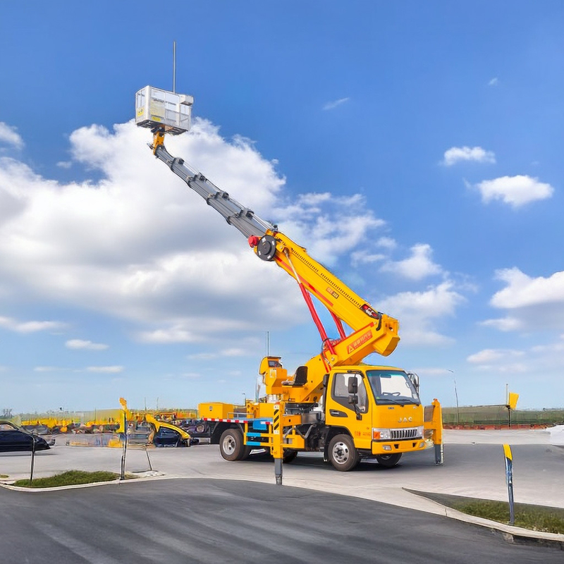 Remote/Manual Aerial Platform Truck with Level Detector 1000kg Lifting Weight Diesel Fuel