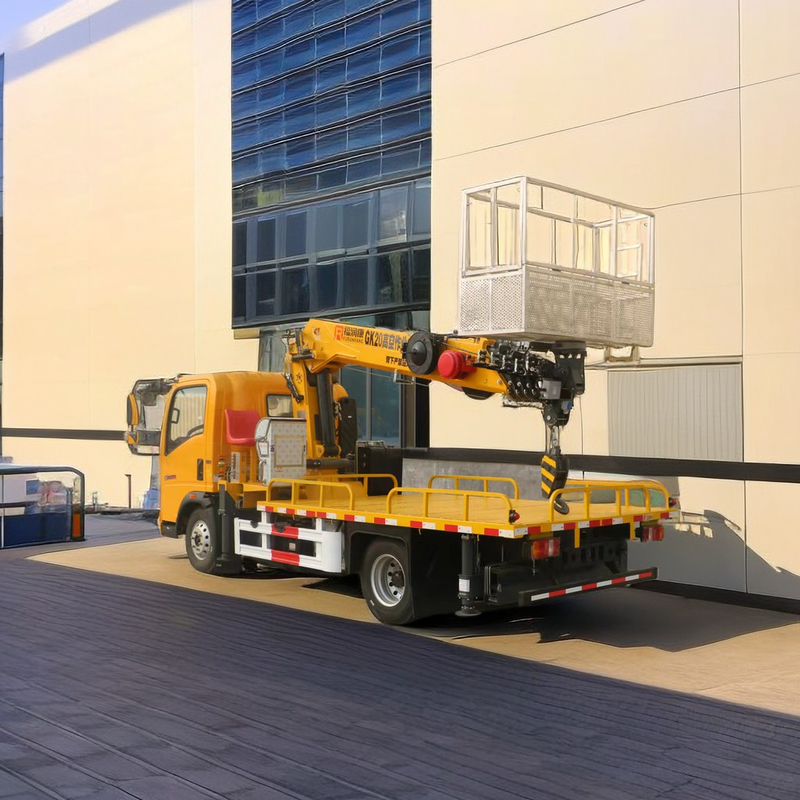 Howo Aerial Work Platform , Three Section 21M Telescopic Boom Work Platform