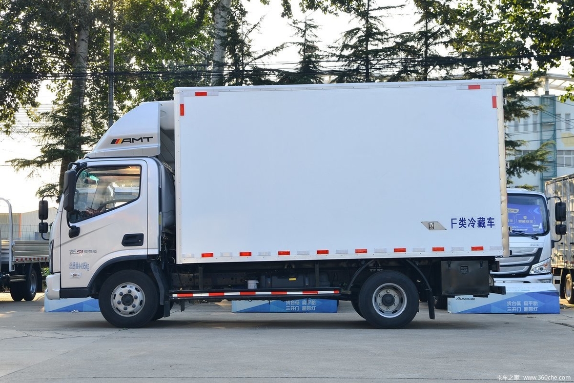 Famous Jmc Light Refrigerated Truck 4x2 Frozen Food Transport Truck For Sale