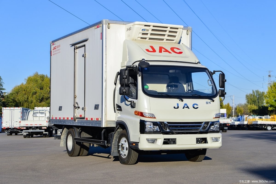 Dongfeng Cooling Van Truck 4x2 6x4 Ambulance Vans 10 Tons -5 To -15 Degree