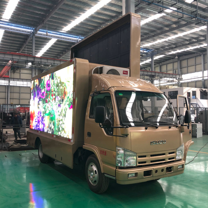 Isuzu 4×2 P6 Digital LED Billboard Truck 192*192mm  3 Sides High Brightness