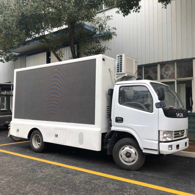 Dongfeng 4x2 Led Mobile Truck With Light Box Covered Glass And Outdoor LED Screen For Advertising