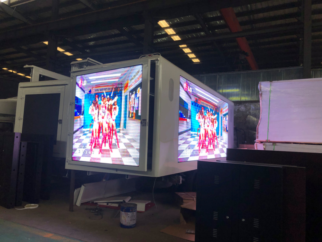 Customized  P4 Digital LED Screen Box For Truck Mounted Pixel Pitch 6 mm