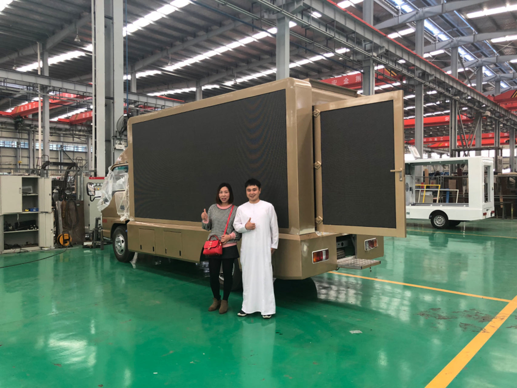 LED Screen Car And Audio Outdoor Advertising Roadshow Stage Truck Diesel Manual
