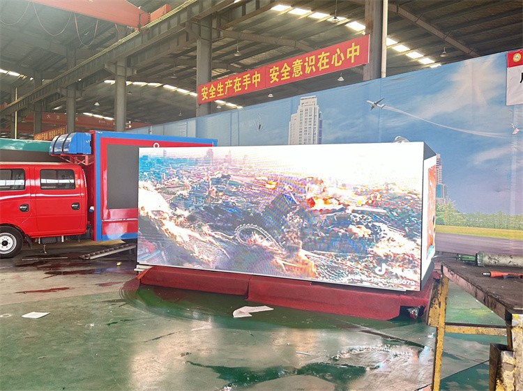 Outdoor Waterproof Mobile Truck Trailer Van Led Screen P4 Led Video Wall Panel For Advertising Music Festival Display