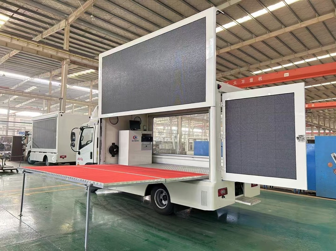Foton 4X2  Mobile Led Truck Advertising Waterproof P4 P5 P6 Outdoor Vehicle Led Display